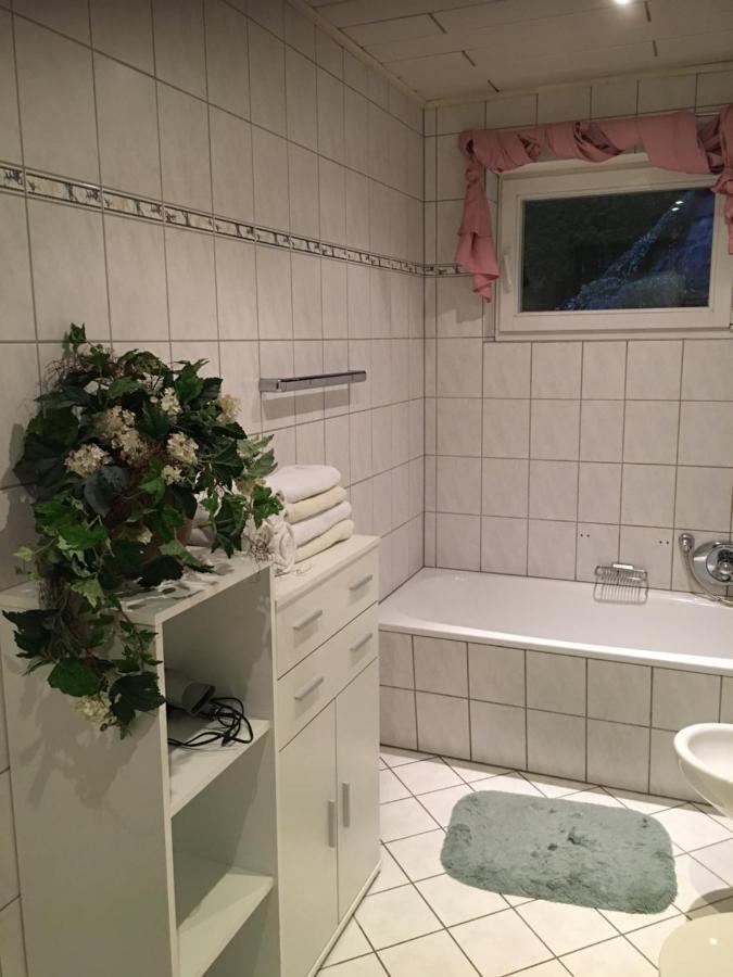 אדנאו Ferienwohnung Nett מראה חיצוני תמונה